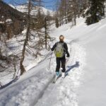 backcountry-skiiing-273055_1280