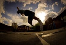 Zawody Ironman z perspektywy pływaka – jak radzą sobie zawodnicy?