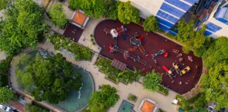 STARMAX – zadbaj o kondycję i uśmiech – zjeżdżalnie, karuzele, siłownie!