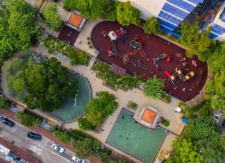 STARMAX – zadbaj o kondycję i uśmiech – zjeżdżalnie, karuzele, siłownie!